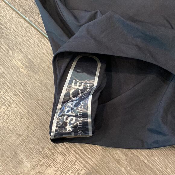 NWT L SPACE by Monica Wise Black One Piece Swim Suit Size 12 - Picture 5 of 14